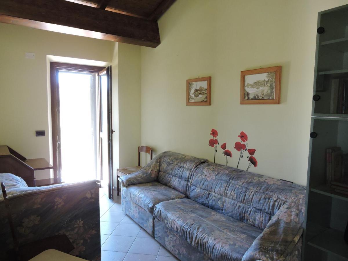 La Casa Di Marco E Lorella Fratta Todina Ngoại thất bức ảnh